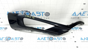 Volvo XC90 16-19 right front bumper trim scratches