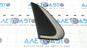 Left rear fender triangle plug for Hyundai Ioniq 17-22 chrome, butt cap