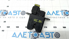 The Hyundai Ioniq 17-22 trunk door lock has a worn trim.