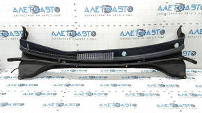 Windscreen wiper grille plastic Hyundai Ioniq 17-22 with central seal