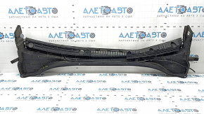 Windscreen wiper grille plastic Hyundai Ioniq 17-22 with central seal