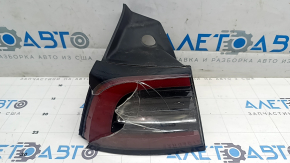 Tesla Model 3 18-USA 3-pin outer fender light, left, broken, no fragments