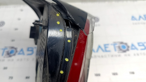 Tesla Model 3 18-USA 3-pin outer fender light, left, broken, no fragments