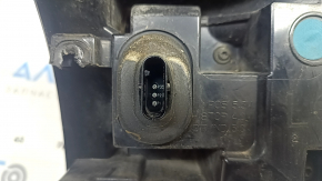 Tesla Model 3 18-USA 3-pin outer fender light, left, broken, no fragments