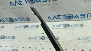 Door-glass molding, central front left Hyundai Ioniq 17-22, chrome, scratches, bent