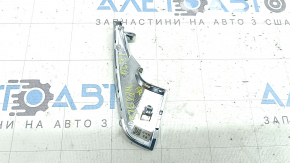 Lower right steering wheel trim for Hyundai Ioniq 20-22, chrome, scratches, bulging chrome