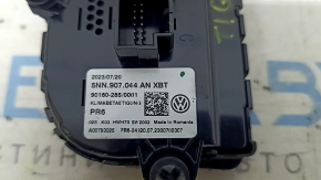 VW Tiguan 22-24 climate control with heated seats, scratches