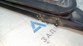 The front left door seal of the Toyota Sienna 21-24 is torn.
