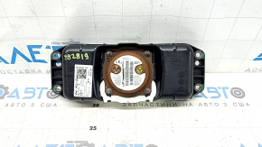 The passenger airbag in the dashboard of a VW Tiguan 20-24 has a rusty squib.