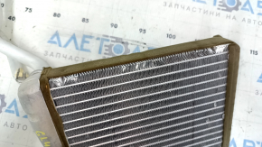 Mercedes X164 GL W164 ML W251 R heater radiator with dented honeycombs