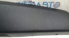 Volvo XC40 19-25 black lower right rear pillar trim, scratches