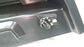 Volvo XC40 19-25 black rear pillar trim, upper right, scratches