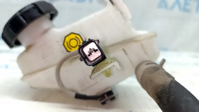 Hyundai Ioniq 21-22 PHEV master cylinder reservoir with cap and pipe