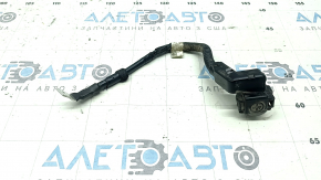Positive terminal of the Hyundai Ioniq 17-22 HEV, PHEV battery under the hood