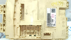 Hyundai Ioniq 21-21 PHEV dash fuse box