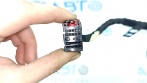 A small chip for the SRS airbag module and airbag computer for the BMW X1 F48 16-22.