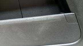 Left Buick Encore 17-22 black arch trim, scratches, broken mount