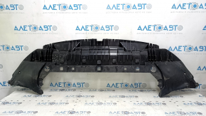 Volvo XC40 19-25 front bumper guard cracked