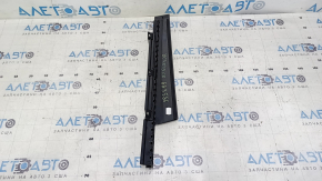 Volvo XC40 19-25 front right side door trim, glossy black, scratches