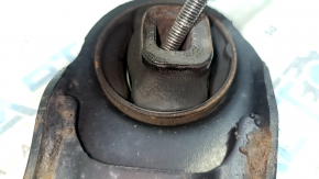 Lower front left arm Volvo XC40 19-25 cracked silent block