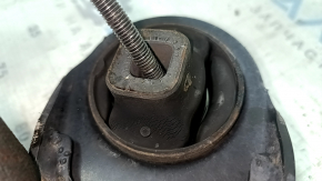 Lower front right arm Volvo XC40 19-25 cracked silent block