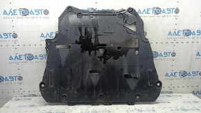 Volvo XC40 19-22 engine guard, plastic, cracks, no fragments