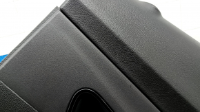 Black rear right door panel for a Buick Encore 17-22, black leather insert, black leather armrest, with graphite trim, with handle, without trim and window lifter control, without seal