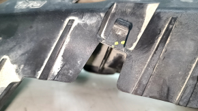 Right rear bumper mount under the Chevrolet Volt 16 headlight - broken mounts