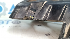 Right rear bumper mount under the Chevrolet Volt 16 headlight - broken mounts