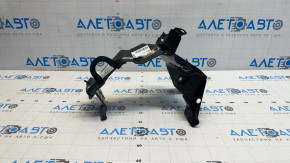 Front fender bracket left Audi Q8 19-25 front
