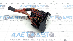 VW Atlas 24-25 Underhood Fuse Box