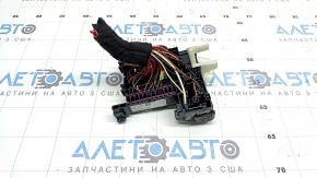 VW Atlas 24-25 cabin fuse box