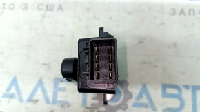 Buick Encore 13-22 Driver's Seat Controls