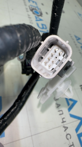 Wiring for the rear bumper of a Toyota Highlander 20-25 for parking sensors