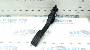 Volvo XC40 19-22 gas pedal
