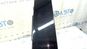 Ford Edge 15-24 right rear side door trim, scratches