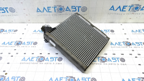 Evaporator Mazda CX-30 20-