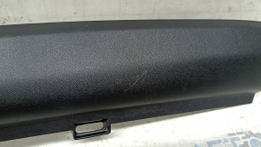 Volvo XC60 18-25 black lower left rear pillar trim, scratches