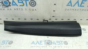 Volvo XC60 18-25 black lower right rear pillar trim, scratches