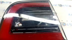 Tesla Model Y 20-25 4-pin outer fender light, left