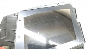 Projection onto the windshield of a Volvo XC60 18-25: glass burnout, scratches
