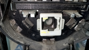 Radiator grille with Volvo XC60 18-21 badge under the camera