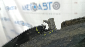 Buick Encore 17-22 rear right fender liner with mudguard, tears