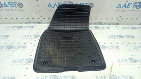 Volvo XC40 19-25 front right floor mat, black rubber, for cleaning