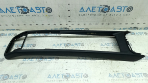 Volvo XC60 18-25 black center console trim, scratches