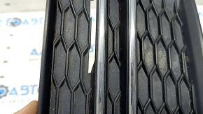 Front bumper grille left Audi A4 B9 17-17 s-line, without radar, light chrome, sand