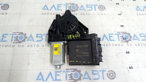 Volvo XC60 18-25 front left window motor with computer, cracked, dented