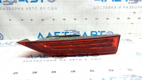 Volvo XC60 20-25 right inner tailgate light is worn