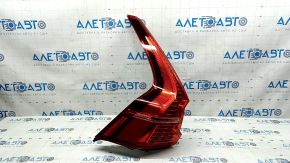 Volvo XC60 18-25 wing outer left light is worn
