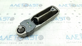 Volvo XC60 18-25 upper right engine mount microcracks